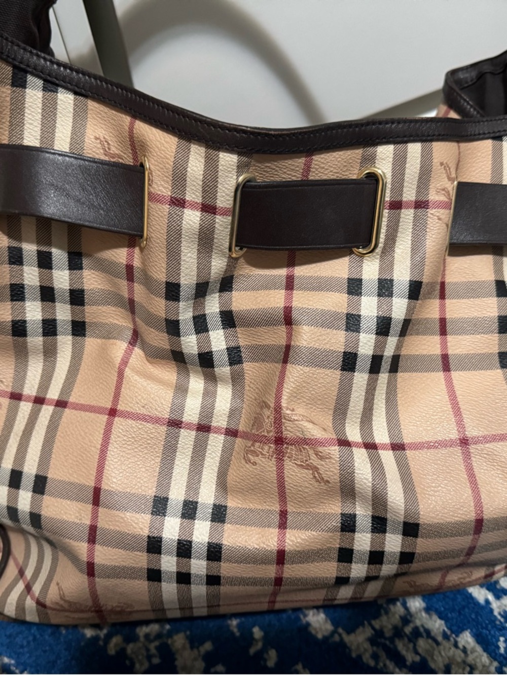 Burberry Beige Plaid Shoulder Bag with Dark Trim - Picture 11 of 11